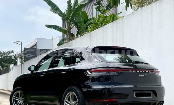 Buy Used Porsche Cayman Black Car in Bandar Seri Begawan in Brunei-Muara