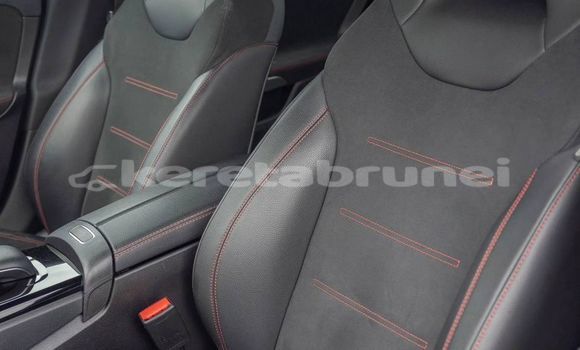 Buy Used Mercedes-Benz CL–Class Other Car in Bandar Seri Begawan in Brunei-Muara Buy Used Mercedes-Benz CL–Class Other Car in Bandar Seri Begawan in Brunei-Muara