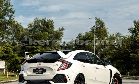 Buy Used Honda Civic White Car in Bandar Seri Begawan in Brunei-Muara Buy Used Honda Civic White Car in Bandar Seri Begawan in Brunei-Muara