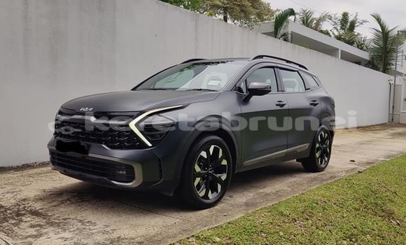 Buy Used Kia Sportage Black Car in Bandar Seri Begawan in Brunei-Muara Buy Used Kia Sportage Black Car in Bandar Seri Begawan in Brunei-Muara