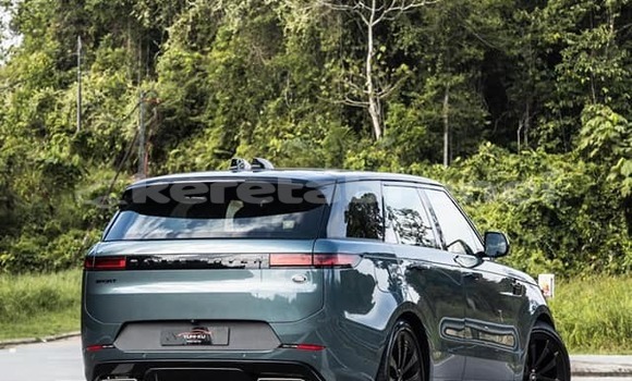 Buy Used Land Rover Range Rover Sport Black Car in Bandar Seri Begawan in Brunei-Muara Buy Used Land Rover Range Rover Sport Black Car in Bandar Seri Begawan in Brunei-Muara