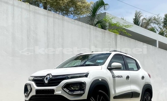 Buy Used Renault KWID White Car in Bandar Seri Begawan in Brunei-Muara Buy Used Renault KWID White Car in Bandar Seri Begawan in Brunei-Muara