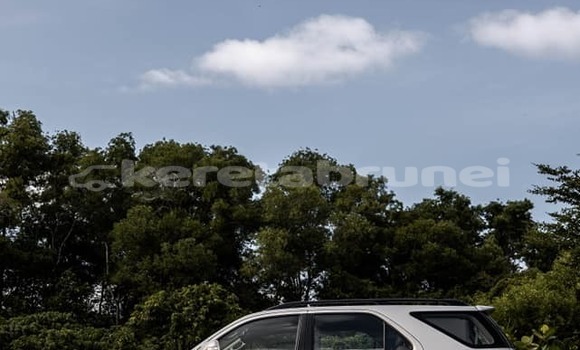 Buy Used Toyota Fortuner Other Car in Bandar Seri Begawan in Brunei-Muara Buy Used Toyota Fortuner Other Car in Bandar Seri Begawan in Brunei-Muara