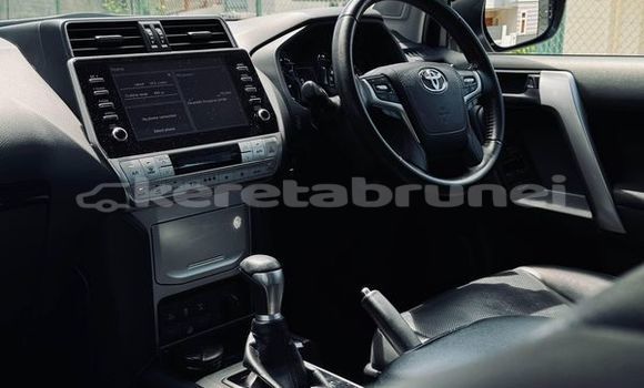 Buy Used Toyota Prado Other Car in Bandar Seri Begawan in Brunei-Muara Buy Used Toyota Prado Other Car in Bandar Seri Begawan in Brunei-Muara