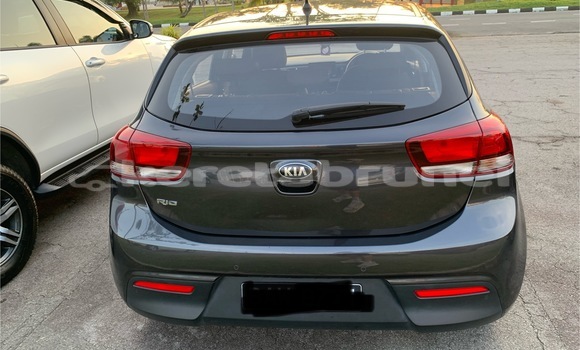 Buy Used Kia Rio Other Car in Bandar Seri Begawan in Brunei-Muara Buy Used Kia Rio Other Car in Bandar Seri Begawan in Brunei-Muara