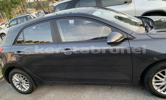 Buy Used Kia Rio Other Car in Bandar Seri Begawan in Brunei-Muara Buy Used Kia Rio Other Car in Bandar Seri Begawan in Brunei-Muara