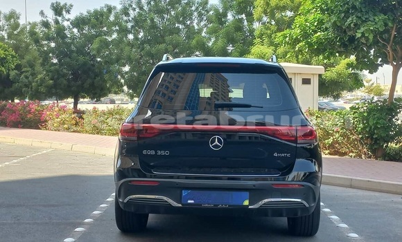 Buy Used Mercedes-Benz E200 Black Car in Bandar Seri Begawan in Brunei-Muara Buy Used Mercedes-Benz E200 Black Car in Bandar Seri Begawan in Brunei-Muara