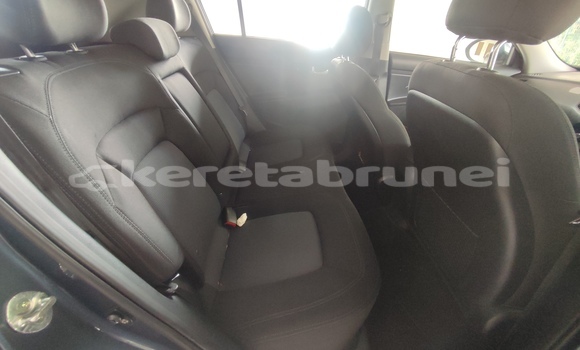 Buy Used Kia Sportage Other Car in Bandar Seri Begawan in Brunei-Muara Buy Used Kia Sportage Other Car in Bandar Seri Begawan in Brunei-Muara