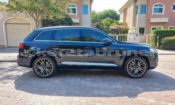 Buy Used Audi Q7 Blue Car in Bandar Seri Begawan in Brunei-Muara Buy Used Audi Q7 Blue Car in Bandar Seri Begawan in Brunei-Muara