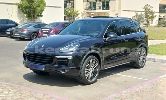 Buy Used Porsche Cayenne Black Car in Tutong in Tutong