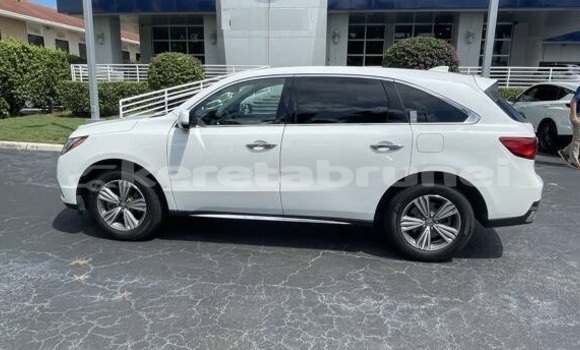 Buy Used Acura MDX White Car in Bandar Seri Begawan in Brunei-Muara Buy Used Acura MDX White Car in Bandar Seri Begawan in Brunei-Muara