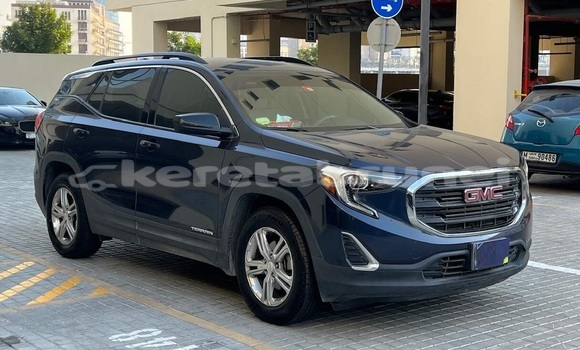 Buy Used GMC Terrain Blue Car in Kuala Belait in Belait Buy Used GMC Terrain Blue Car in Kuala Belait in Belait