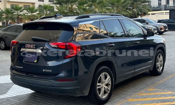 Buy Used GMC Terrain Blue Car in Kuala Belait in Belait Buy Used GMC Terrain Blue Car in Kuala Belait in Belait