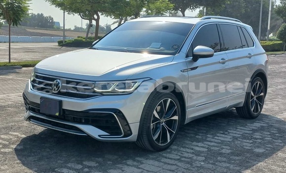 Buy Used Volkswagen Tiguan Silver Car in Bandar Seri Begawan in Brunei-Muara