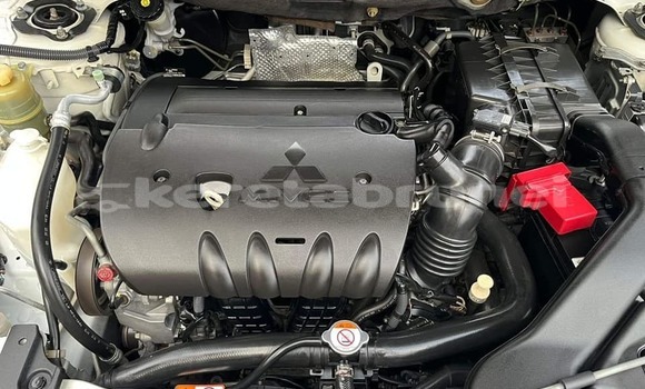 Buy Used Mitsubishi Galant White Car in Bandar Seri Begawan in Brunei-Muara Buy Used Mitsubishi Galant White Car in Bandar Seri Begawan in Brunei-Muara