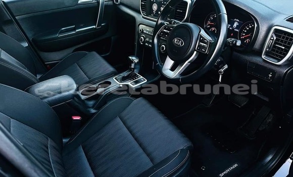 Buy Used Kia Sportage Black Car in Bandar Seri Begawan in Brunei-Muara Buy Used Kia Sportage Black Car in Bandar Seri Begawan in Brunei-Muara