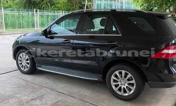 Buy Used Mercedes-Benz ML–Class Other Car in Bandar Seri Begawan in Brunei-Muara Buy Used Mercedes-Benz ML–Class Other Car in Bandar Seri Begawan in Brunei-Muara