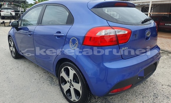 Buy Used Kia Rio Blue Car in Bandar Seri Begawan in Brunei-Muara Buy Used Kia Rio Blue Car in Bandar Seri Begawan in Brunei-Muara