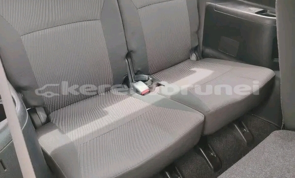 Buy Used Suzuki Ertiga Black Car in Seria in Belait Buy Used Suzuki Ertiga Black Car in Seria in Belait