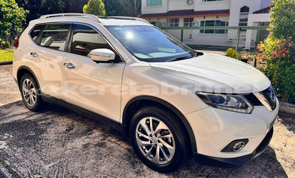 Buy Used Nissan X–Trail White Car in Bandar Seri Begawan in Brunei-Muara