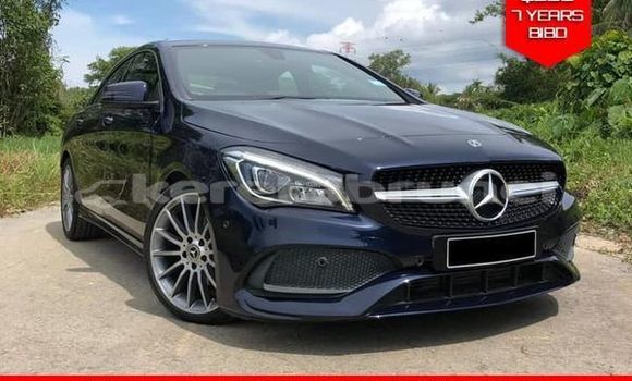 Buy Used Mercedes-Benz CโClass White Car in Bandar Seri Begawan in Brunei-Muara Buy Used Mercedes-Benz CโClass White Car in Bandar Seri Begawan in Brunei-Muara