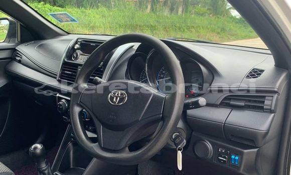 Buy Used Toyota Vios White Car in Bandar Seri Begawan in Brunei-Muara Buy Used Toyota Vios White Car in Bandar Seri Begawan in Brunei-Muara