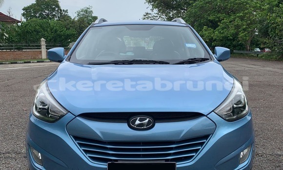 Buy Used Hyundai Tucson Blue Car in Bandar Seri Begawan in Brunei-Muara Buy Used Hyundai Tucson Blue Car in Bandar Seri Begawan in Brunei-Muara