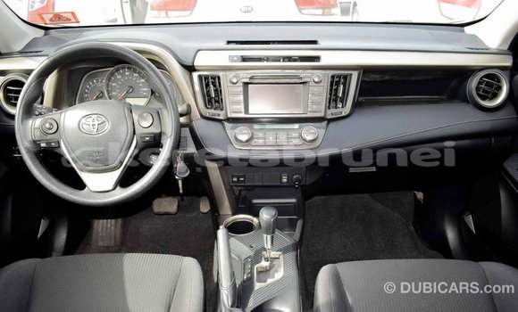 Buy Import Toyota HiAce Other Truck in Import - Dubai in Belait Buy Import Toyota HiAce Other Truck in Import - Dubai in Belait