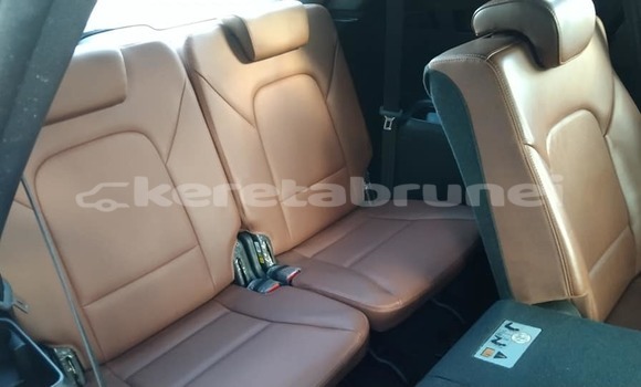 Buy Used Hyundai Santa Fe Other Car in Bandar Seri Begawan in Brunei-Muara Buy Used Hyundai Santa Fe Other Car in Bandar Seri Begawan in Brunei-Muara