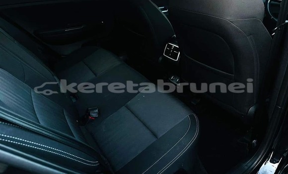 Buy Used Kia Sportage Black Car in Bandar Seri Begawan in Brunei-Muara Buy Used Kia Sportage Black Car in Bandar Seri Begawan in Brunei-Muara