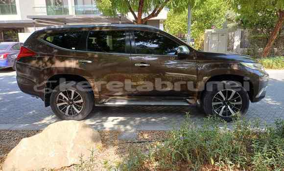 Buy Used Mitsubishi Montero Other Car in Bandar Seri Begawan in Brunei-Muara Buy Used Mitsubishi Montero Other Car in Bandar Seri Begawan in Brunei-Muara
