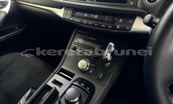 Buy Used Lexus CT Other Car in Bandar Seri Begawan in Brunei-Muara Buy Used Lexus CT Other Car in Bandar Seri Begawan in Brunei-Muara