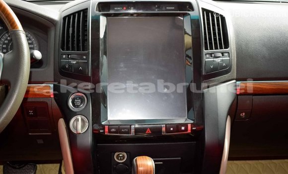 Buy Import Toyota Land Cruiser Black Car in Import - Dubai in Belait Buy Import Toyota Land Cruiser Black Car in Import - Dubai in Belait