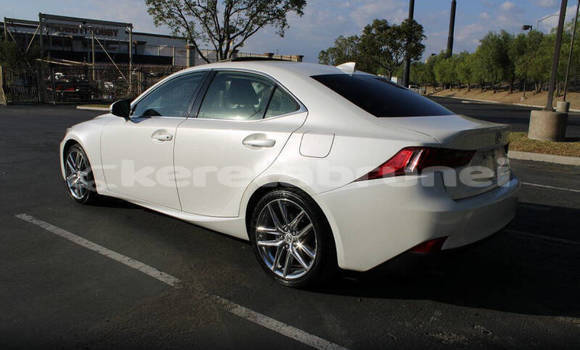 Buy Used Lexus IS White Car in Bandar Seri Begawan in Brunei-Muara Buy Used Lexus IS White Car in Bandar Seri Begawan in Brunei-Muara