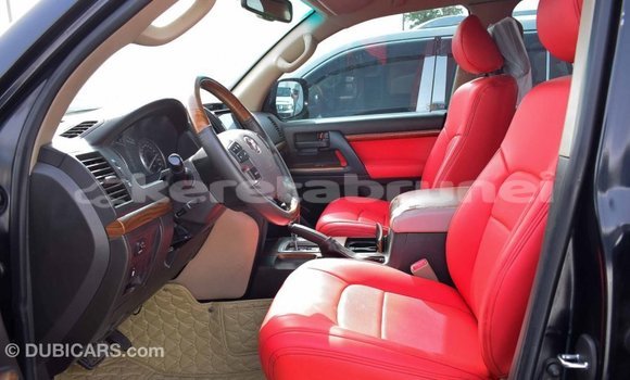 Buy Import Toyota Land Cruiser Black Car in Import - Dubai in Belait Buy Import Toyota Land Cruiser Black Car in Import - Dubai in Belait