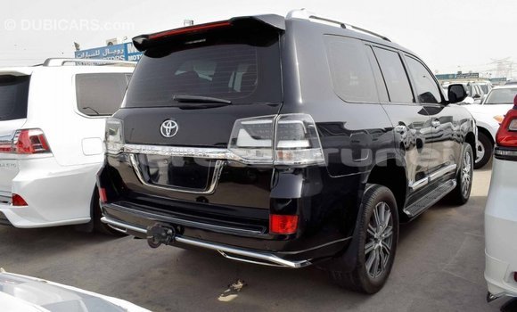 Buy Import Toyota Land Cruiser Black Car in Import - Dubai in Belait Buy Import Toyota Land Cruiser Black Car in Import - Dubai in Belait