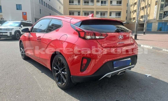 Buy Used Hyundai Veloster Red Car in Bandar Seri Begawan in Brunei-Muara Buy Used Hyundai Veloster Red Car in Bandar Seri Begawan in Brunei-Muara