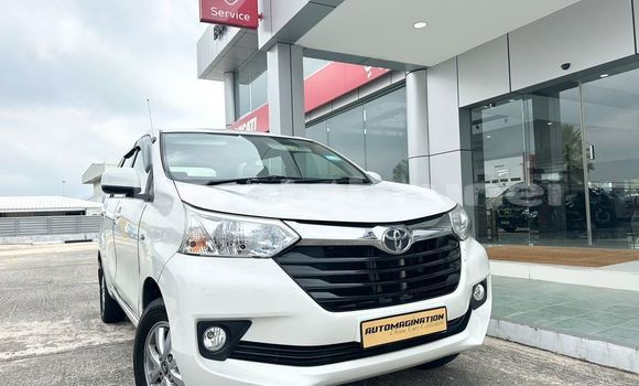 Buy Used Toyota Avanza White Car in Bandar Seri Begawan in Brunei-Muara Buy Used Toyota Avanza White Car in Bandar Seri Begawan in Brunei-Muara