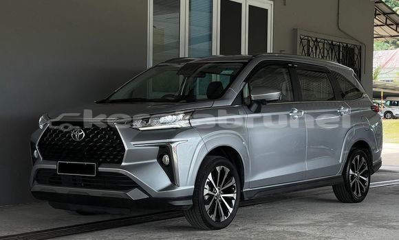 Buy Used Toyota Avanza Other Car in Bandar Seri Begawan in Brunei-Muara Buy Used Toyota Avanza Other Car in Bandar Seri Begawan in Brunei-Muara