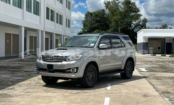 Buy Used Toyota Fortuner Other Car in Bandar Seri Begawan in Brunei-Muara Buy Used Toyota Fortuner Other Car in Bandar Seri Begawan in Brunei-Muara