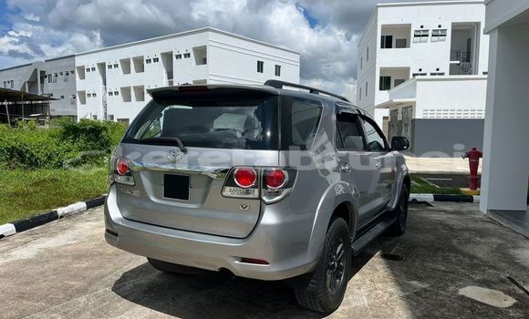 Buy Used Toyota Fortuner Other Car in Bandar Seri Begawan in Brunei-Muara Buy Used Toyota Fortuner Other Car in Bandar Seri Begawan in Brunei-Muara