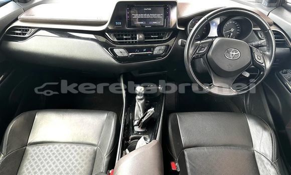 Buy Used Toyota C-HR Blue Car in Bandar Seri Begawan in Brunei-Muara Buy Used Toyota C-HR Blue Car in Bandar Seri Begawan in Brunei-Muara
