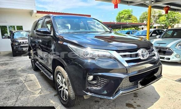 Buy Used Toyota Fortuner Other Car in Bandar Seri Begawan in Brunei-Muara Buy Used Toyota Fortuner Other Car in Bandar Seri Begawan in Brunei-Muara