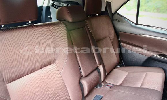 Buy Used Toyota Fortuner White Car in Bandar Seri Begawan in Brunei-Muara Buy Used Toyota Fortuner White Car in Bandar Seri Begawan in Brunei-Muara
