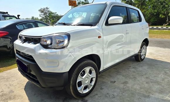Buy Used Suzuki Samurai White Car in Bandar Seri Begawan in Brunei-Muara Buy Used Suzuki Samurai White Car in Bandar Seri Begawan in Brunei-Muara
