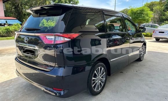 Buy Used Toyota Previa Black Car in Bandar Seri Begawan in Brunei-Muara