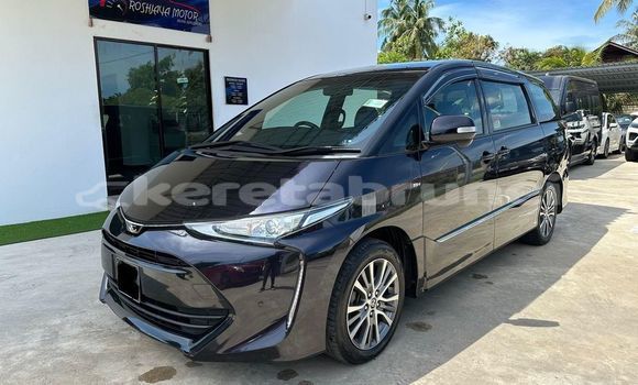 Buy Used Toyota Previa Black Car in Bandar Seri Begawan in Brunei-Muara Buy Used Toyota Previa Black Car in Bandar Seri Begawan in Brunei-Muara