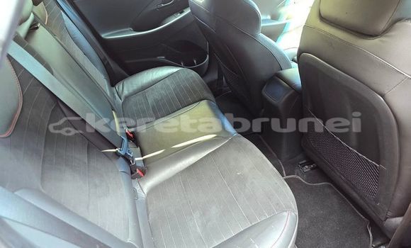 Buy Used Hyundai i30 Red Car in Bandar Seri Begawan in Brunei-Muara Buy Used Hyundai i30 Red Car in Bandar Seri Begawan in Brunei-Muara