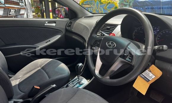 Buy Used Hyundai Accent Red Car in Bandar Seri Begawan in Brunei-Muara Buy Used Hyundai Accent Red Car in Bandar Seri Begawan in Brunei-Muara