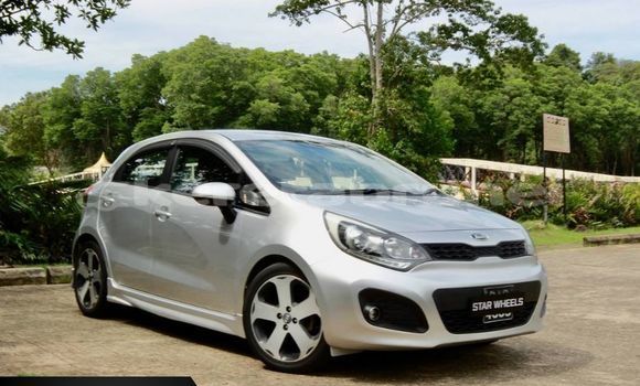 Buy Used Kia Rio Other Car in Bandar Seri Begawan in Brunei-Muara Buy Used Kia Rio Other Car in Bandar Seri Begawan in Brunei-Muara